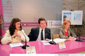 Cristinta Gómez, Emiliano García-Page y Ana Saavedra, concejala de Bienestar Social Cristinta Gómez, Emiliano García-Page y Ana Saavedra, concejala de Bienestar Social