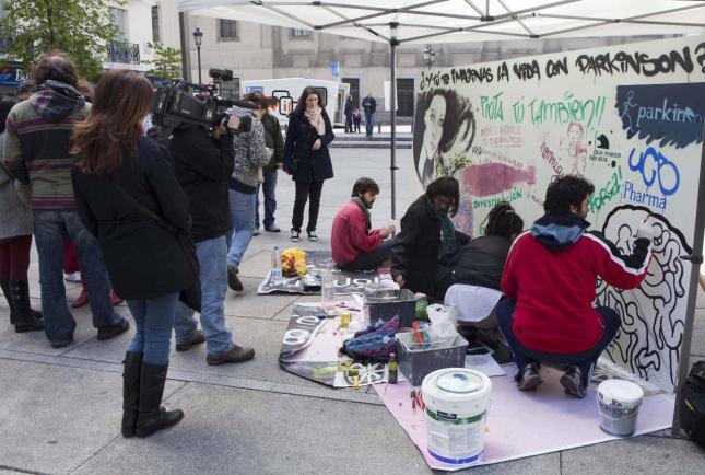 Pintar grafitis contra el Parkinson