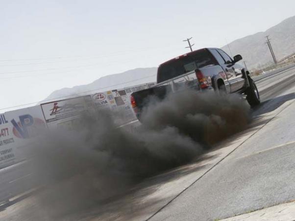 La AEACaP pide la reducción del umbral de emisión de humo del diesel