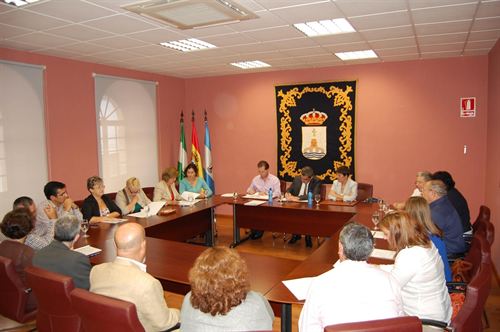 El Ayuntamiento de Alcalá de Guadaira colaborará con AFEAES y ASAENES