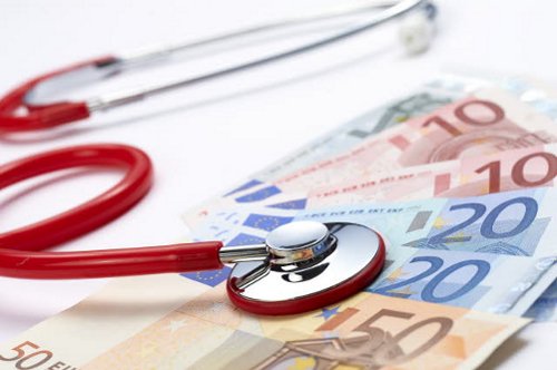 El presupuesto sanitario per cápita de las CC. AA. decrece por tercer año consecutivo