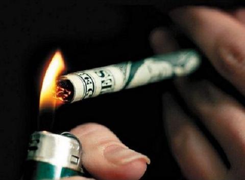 Dejar de fumar supone un ahorro medio de 570 euros en tan solo seis meses