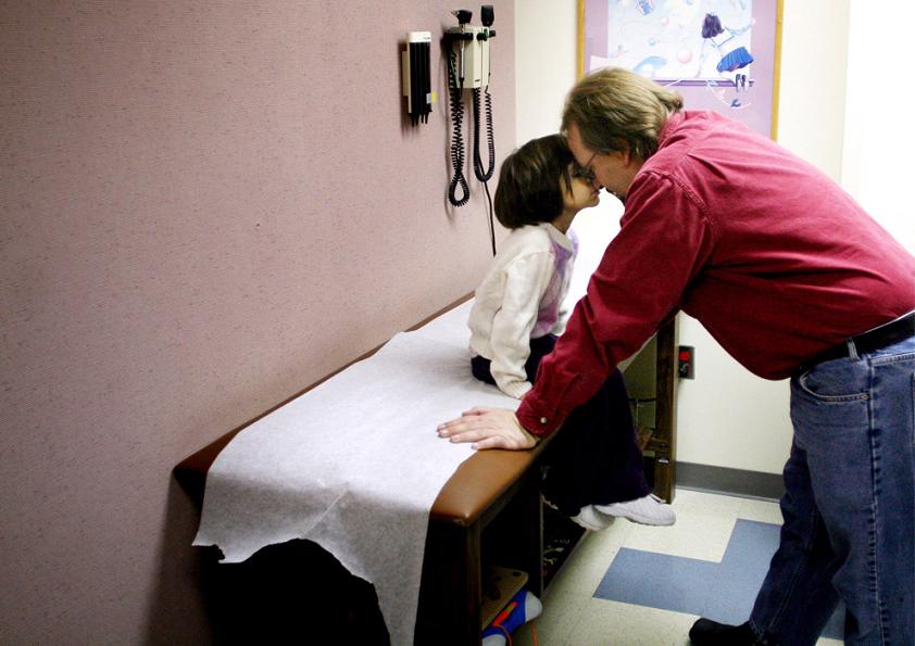 El Gobierno concedió 1.177 ayudas en 2012 por hijos con enfermedades graves o cáncer
