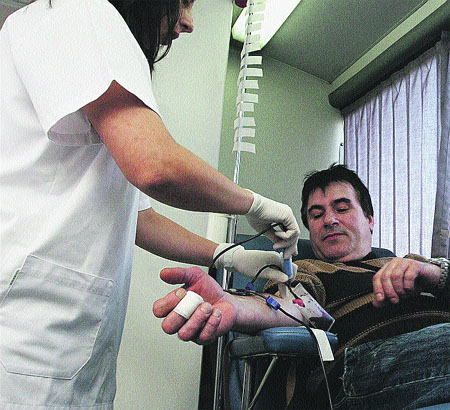 Los donantes de sangre salvan cada día 80 vidas