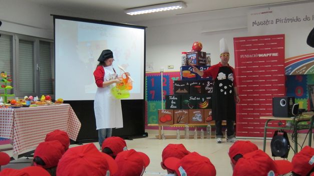Cuentos, cómics y canciones en una campaña contra la obesidad infantil