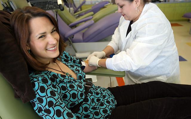 Las mujeres, más solidarias a la hora de donar sangre que los hombres