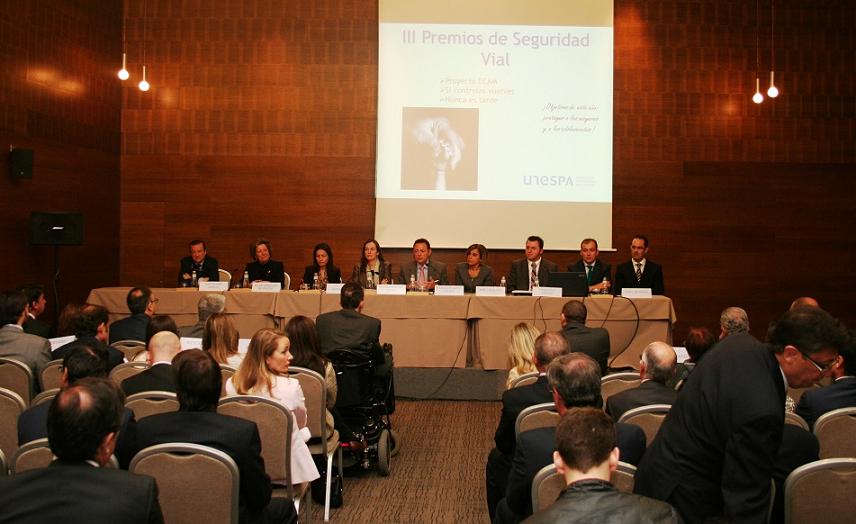 Premio de 40.000 euros para ASPAYM por mejorar la educación vial de los mayores