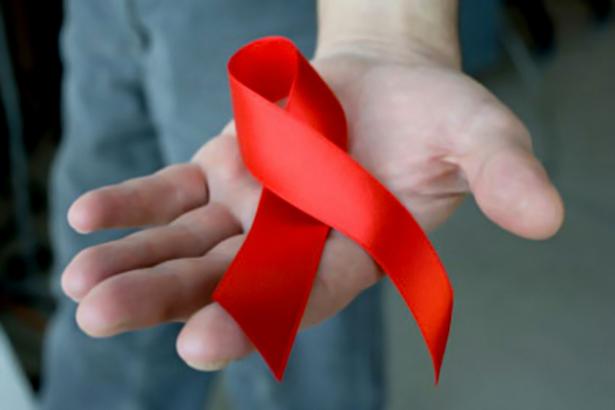 Campaña para ayudar a los pacientes con VIH a convivir con la infección