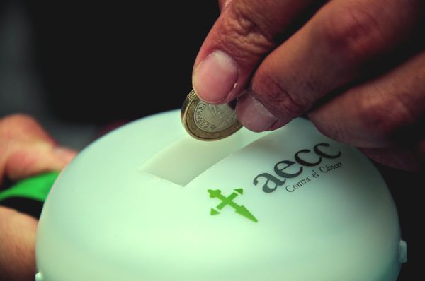 La AECC de Albacete celebra su cuestación anual