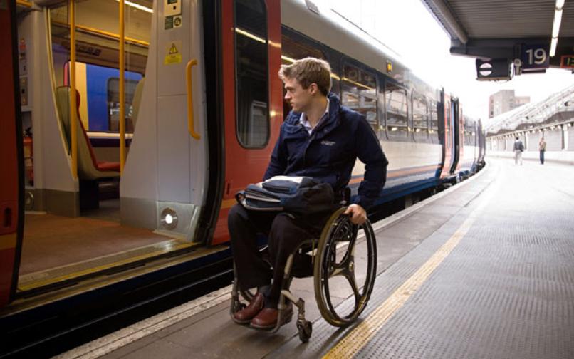 El CERMI exige a Fomento garantías de accesibilidad de los servicios ferroviarios