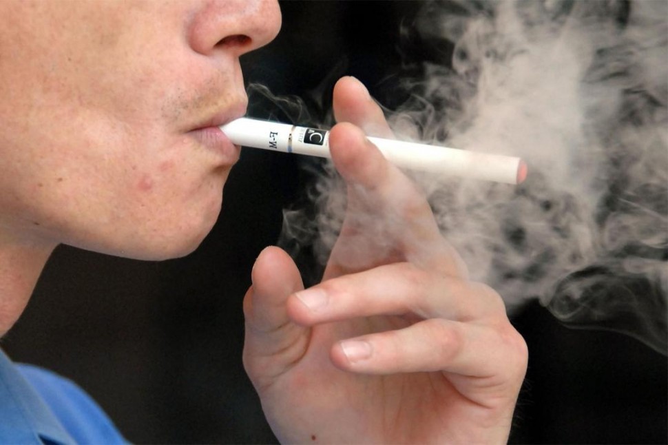 Médicos de familia, contra los cigarrillos electrónicos en espacios públicos cerrados