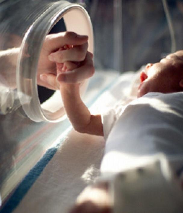 Los niños prematuros tienen mayor riesgo de asma y sibilancias