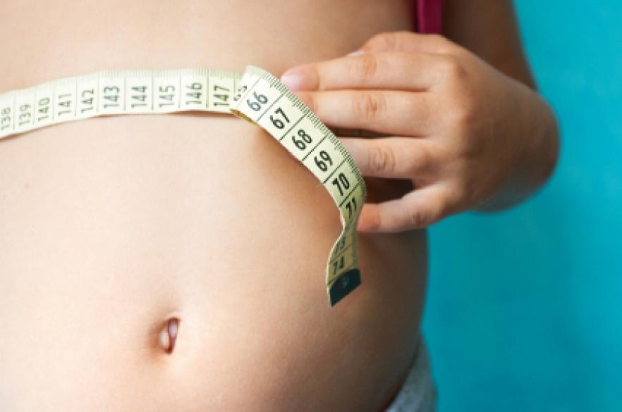 Los niños obesos presentan niveles más altos de hormonas del estrés