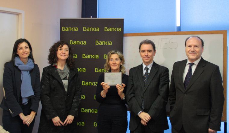 AFA Segovia recibe una donación de 10.000 euros de Bankia