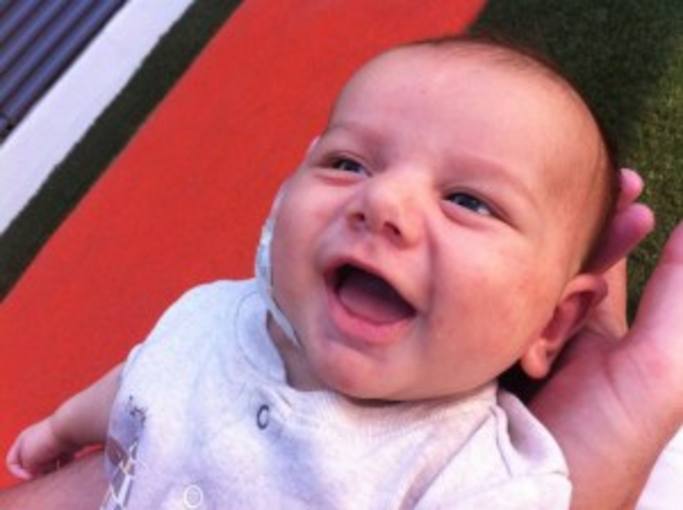 El bebé Mateo encuentra donante de médula a través del REDMO