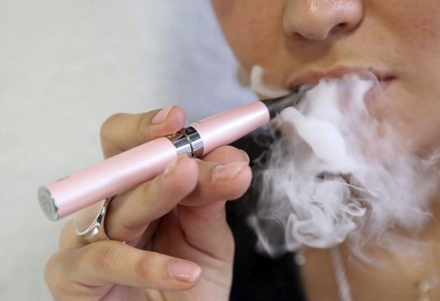 Los médicos recuerdan que el cigarrillo electrónico no debe usarse para dejar de fumar