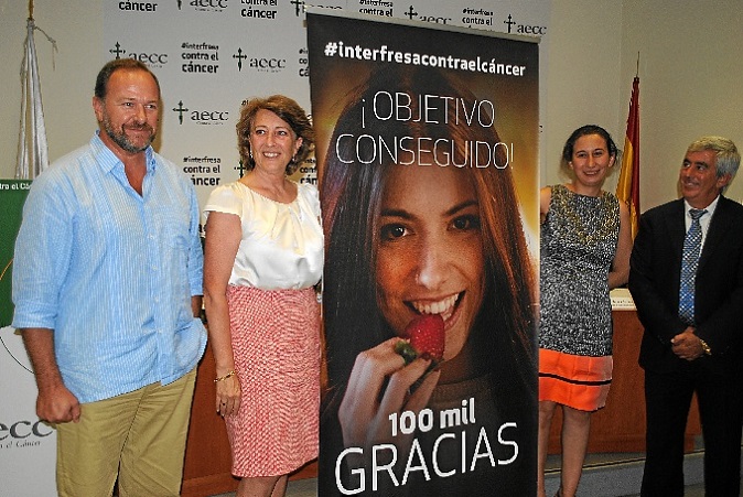 InterFresa dona 100.000 euros a la AECC para el estudio del cáncer de hígado