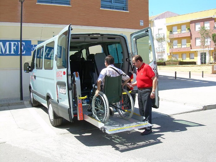 Servicio de Transporte Adaptado de COCEMFE Castellón