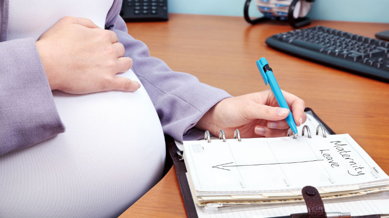 Ser madre y no ‘morir’ en el intento