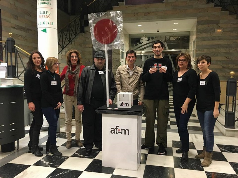 Campaña de AFEM Burjassot para recaudar fondos y evitar su cierre