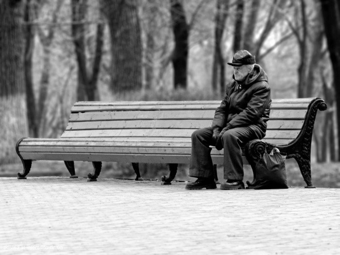 Los mayores que se sienten solos tienen mayor riesgo de Alzheimer