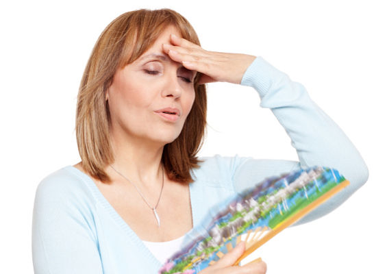 Las mujeres tienen mayor riesgo de Alzheimer tras los cambios en la menopausia