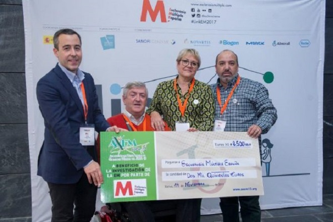 Asociación AXEM-área 13 dona 2.500 euros al ‘Proyecto M1 de Investigación’