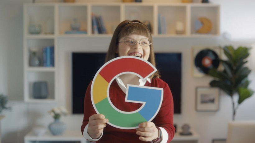 Google mejora su asistente de voz para atender a las personas con síndrome de Down
