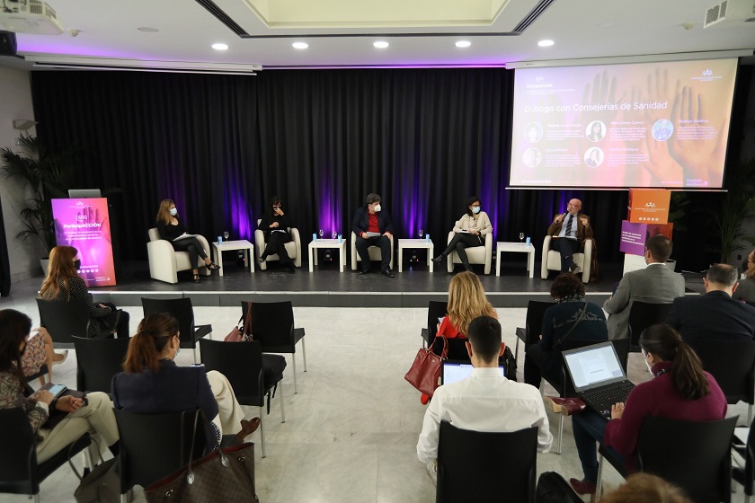 La POP presenta su modelo para fomentar la participación de los pacientes