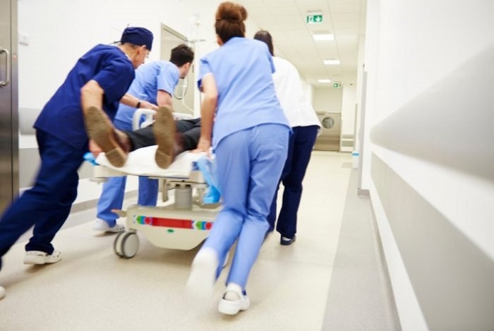 Por la creación de la especialidad de Medicina de Urgencias y Emergencias