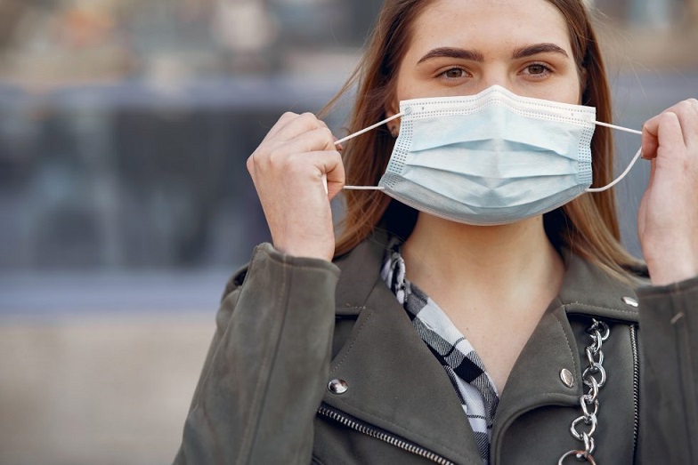 Uso obligatorio de mascarillas en hospitales y centros de salud