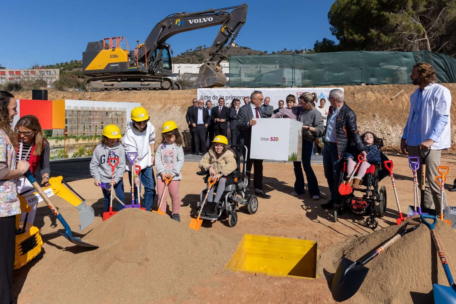 Arranca la construcción del edificio Únicas SJD, un espacio para pacientes con enfermedades raras
