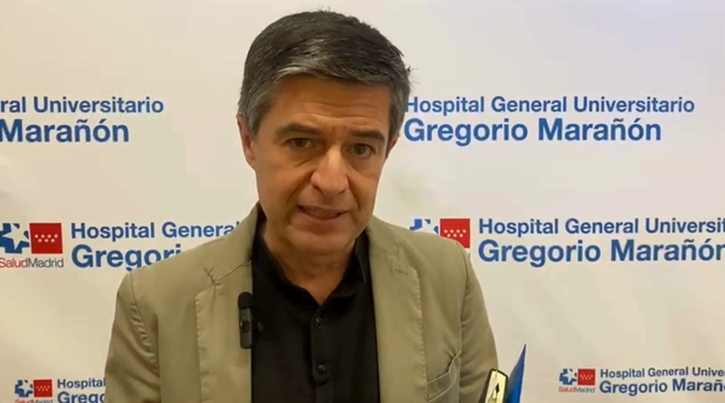 Salvador Casado (médico): “A falta de recursos, nos esforzamos en mejorar cada uno lo que pueda para no perjudicar al paciente”