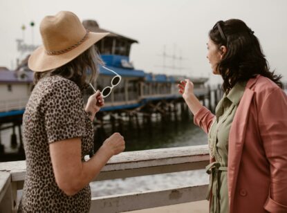 ‘Te Toca’, una campaña que anima a las mujeres a mirar su vulva tras la menopausia