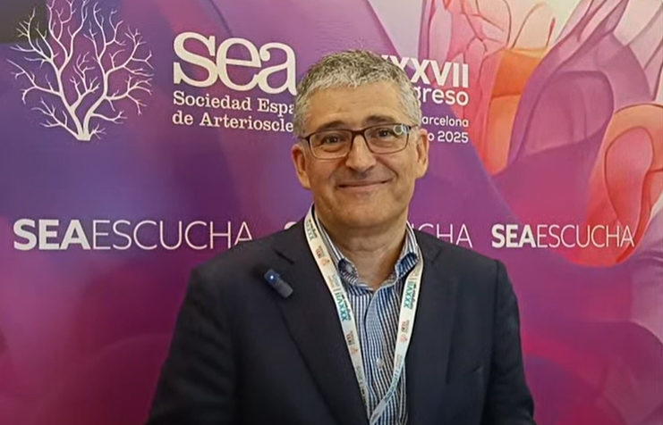 «Hay que salir y construir comunidad más allá de nuestras fronteras»