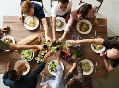 Cuando la familia pesa más de lo que sostiene: el arte de cuidar la salud mental sin cortar lazos